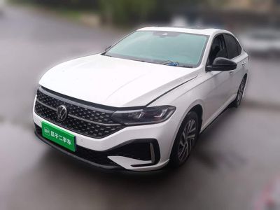 Volkswagen Lavida, 2025 г., чёрный, 28 500 км Volkswagen Lavida 2026 300TSI DSG исполнение «Звёздное небо» комплектация «Лидер»