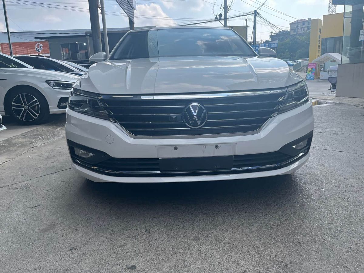 Volkswagen Lavida 2022 280TSI DSG Комфорт