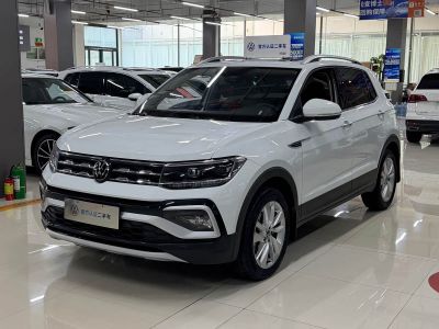 Volkswagen T-Cross, 2022 г., красный / фиолетовый, 35 000 км Volkswagen T-Cross 2023 обновлённая версия 1.5L Автомат Комфорт