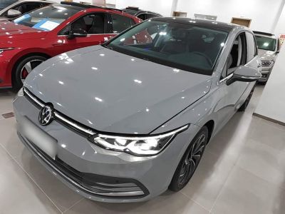 Volkswagen Golf, 2022 г., серебристый / серый, 29 000 км Volkswagen Golf 2021 280TSI DSG Pro