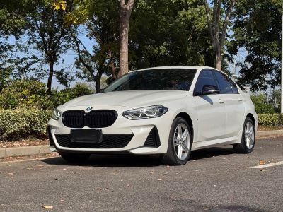 BMW 1 серия 2021 обновлённая версия 120i пакет M Sport, исполнение «Ночь»