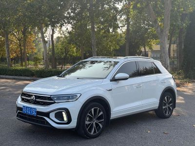 Volkswagen T-Roc, 2023 г., белый, 30 000 км Volkswagen T-Roc 2023 300TSI DSG одна ведущая ось Чэньгуан версия