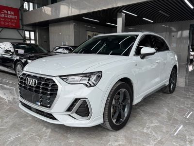 Audi Q3, 2023 г., белый, 40 000 км Audi 奥迪Q3, 2023 г., белый, 44 000 км