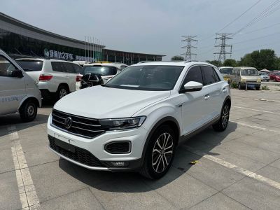 Volkswagen T-Roc, 2021 г., белый, 63 000 км Volkswagen T-Roc 2021 280TSI DSG одна ведущая ось Комфорт Чжилянь версия