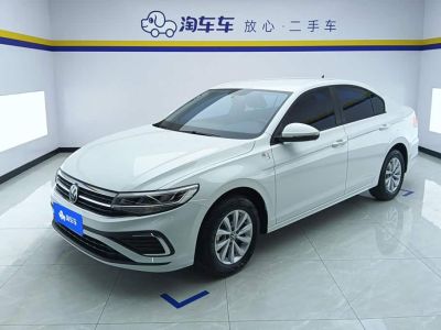 Volkswagen Bora, 2023 г., шампань / коричневый, 40 000 км Volkswagen Bora 2024 200TSI DSG Чансин версия