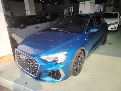 Audi A3, 2022 г., синий, 50 000 км Audi A3, 2022 г., синий, 50 000 км