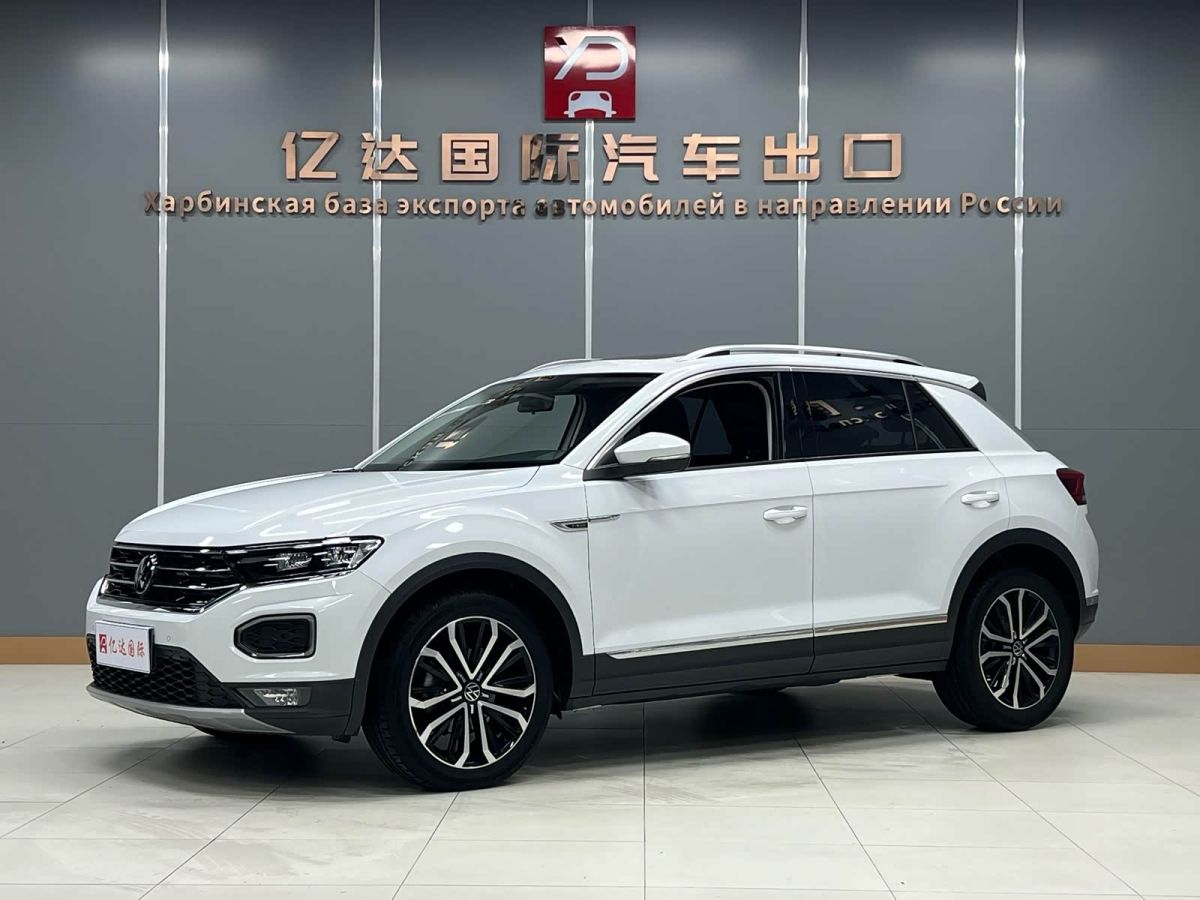 Volkswagen T-Roc, 2023 г., белый, 73 000 км Volkswagen T-Roc 2022 280TSI DSG одна ведущая ось Комфорт PLUS