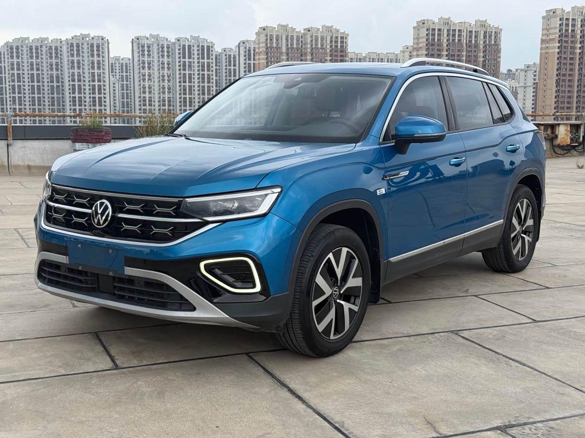 Volkswagen Tayron GTE 2023 280TSI комплектация «Люкс Plus», исполнение «Цзиньцзе»
