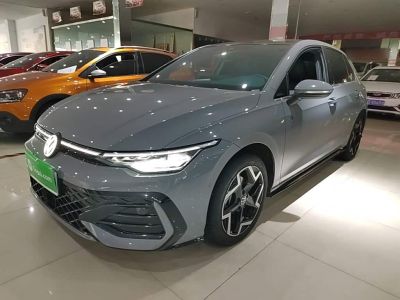 Volkswagen Golf, 2026 г., серебристый / серый, 2 300 км Volkswagen Golf 2025 второе обновление 300TSI R-Line