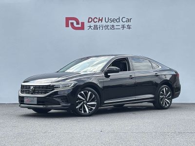 Volkswagen Passat, 2023 г., чёрный, 43 000 км Volkswagen Passat 2023 380TSI Флагман