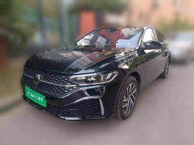 Volkswagen Lavida, 2025 г., чёрный, 28 500 км Volkswagen Lavida 2024 300TSI DSG исполнение «Звёздное небо» комплектация «Маньи»