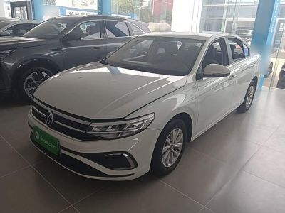 Volkswagen Bora 2024 200TSI DSG Чансин версия