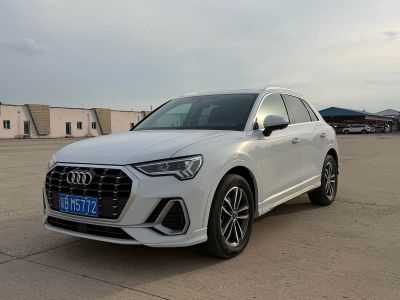 Audi Q3, 2022 г., белый, 44 000 км Audi 奥迪Q3, 2022 г., белый, 45 000 км