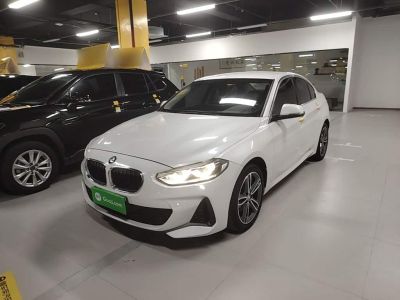 BMW 1 серия, 2022 г., белый, 60 000 км BMW 1 серия 2022 120i M Спорт