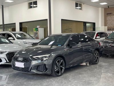 Audi A3, 2022 г., серебристый / серый, 32 000 км Audi A3, 2022 г., серебристый / серый, 34 000 км