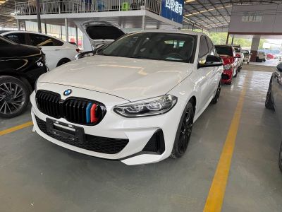 BMW 1 серия 2022 125i пакет M Sport, исполнение «Ночь»
