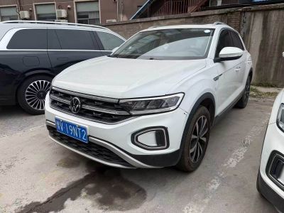 Volkswagen T-Roc, 2024 г., белый, 29 500 км Volkswagen T-Roc 2023 280TSI DSG одна ведущая ось Шигуан версия