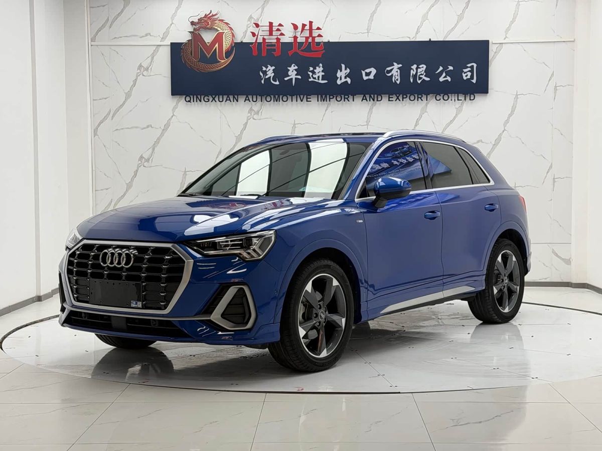 Audi 奥迪Q3, 2022 г., синий, 35 000 км