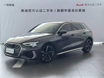 Audi A3, 2024 г., серебристый / серый, 14 000 км Audi A3, 2024 г., серебристый / серый, 20 700 км