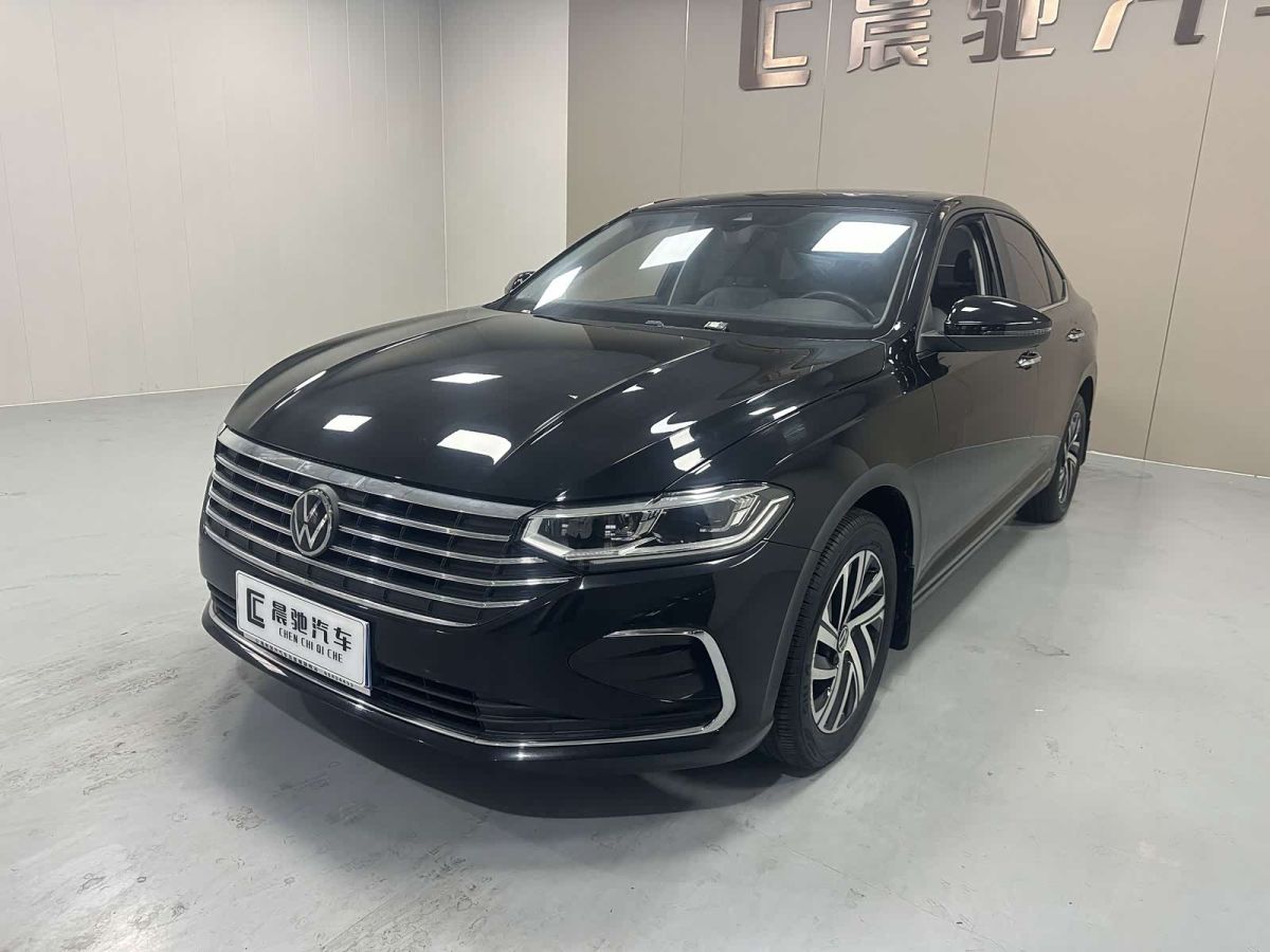 Volkswagen Lavida 2023 300TSI DSG комплектация «Маньи»