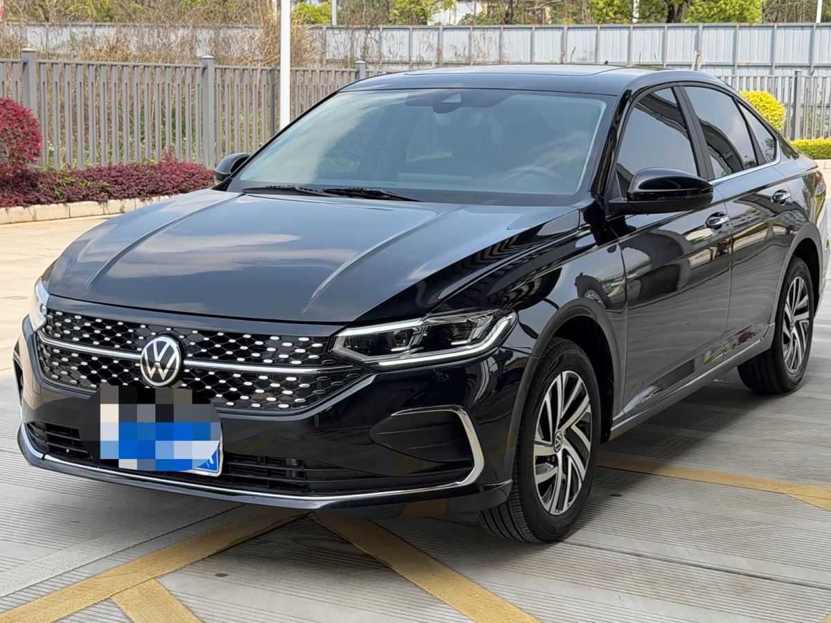 Volkswagen Lavida 2024 1.5L автомат исполнение «Звёздное небо» пять миллионов версия