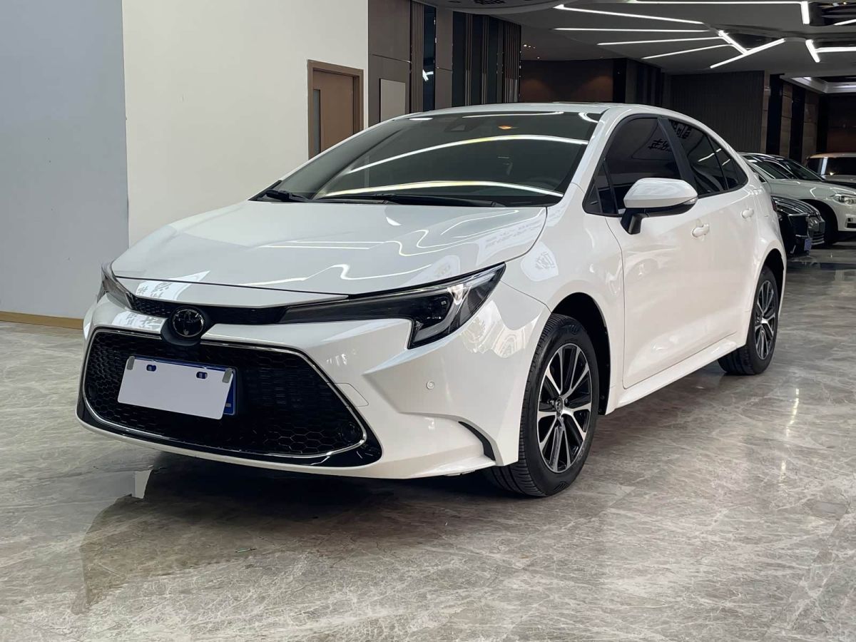 Toyota Levin, 2024 г., белый, 16 000 км