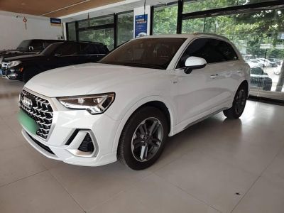 Audi 奥迪Q3, 2025 г., белый, 13 500 км