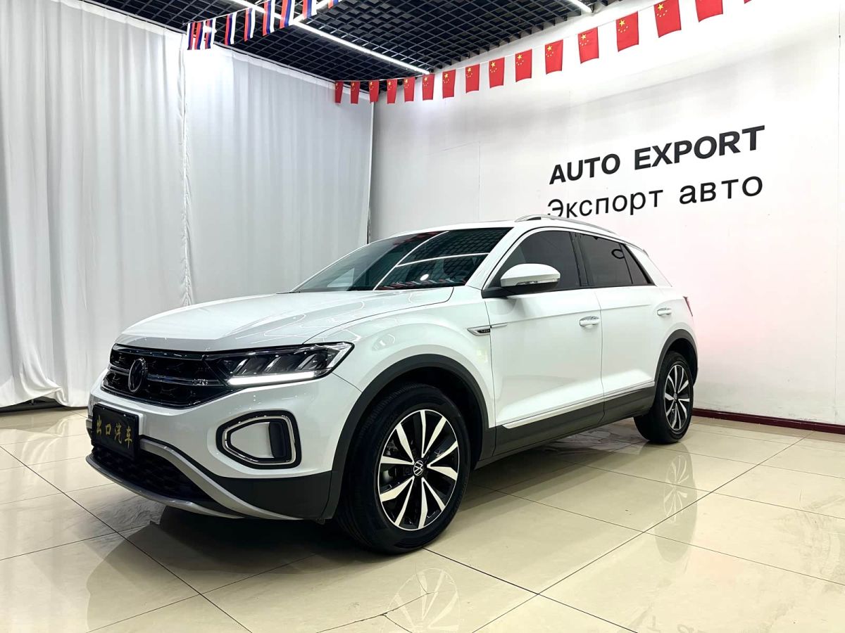 Volkswagen T-Roc, 2023 г., белый, 14 000 км Volkswagen T-Roc 2023 280TSI DSG одна ведущая ось Шигуан версия