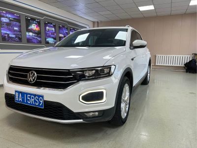 Volkswagen T-Roc, 2022 г., белый, 49 000 км Volkswagen T-Roc 2022 280TSI DSG одна ведущая ось Элита PLUS