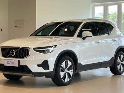 Volvo 沃尔沃XC40, 2024 г., белый, 54 400 км