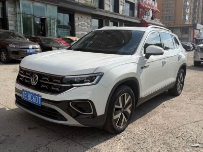 Volkswagen Tayron 2023 280TSI одна ведущая ось комплектация «Люкс Plus», исполнение «Цзиньцзе»