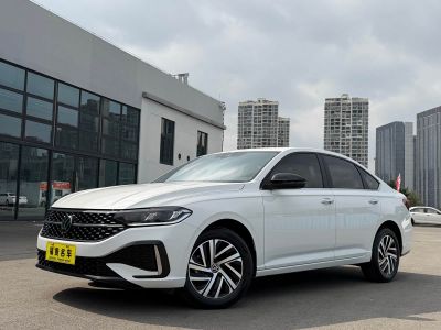 Volkswagen Lavida, 2024 г., чёрный, 6 500 км Volkswagen Lavida 2024 300TSI DSG исполнение «Звёздное небо» комплектация «Маньи»