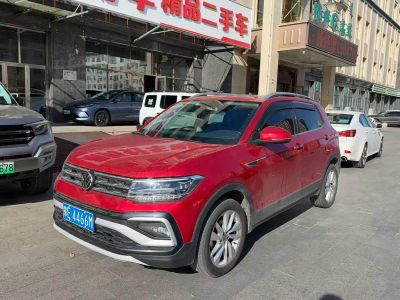 Volkswagen T-Cross, 2022 г., красный / фиолетовый, 35 000 км Volkswagen T-Cross 2022 280TSI DSG Комфорт