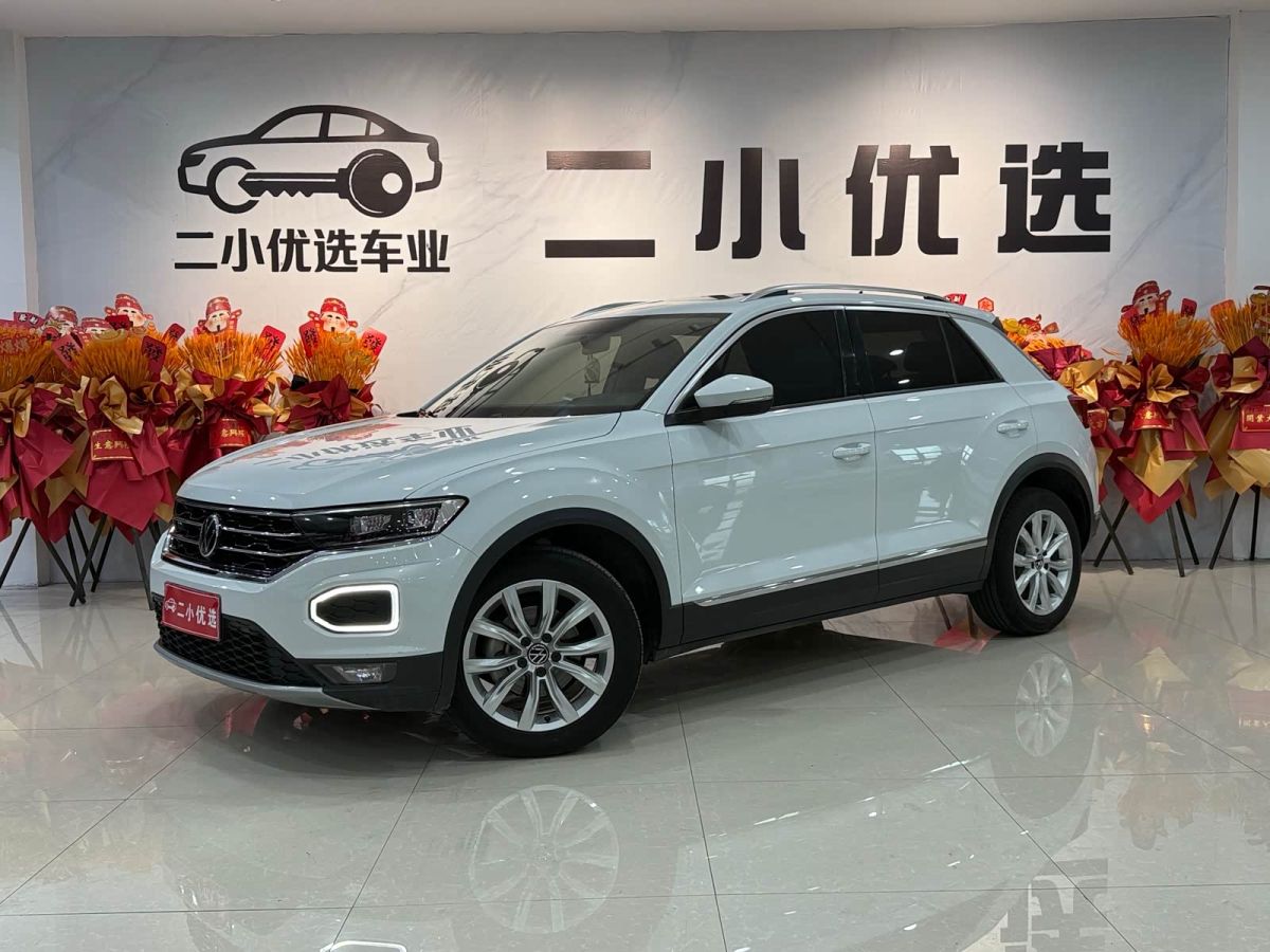 Volkswagen T-Roc 2022 280TSI DSG одна ведущая ось Комфорт PLUS