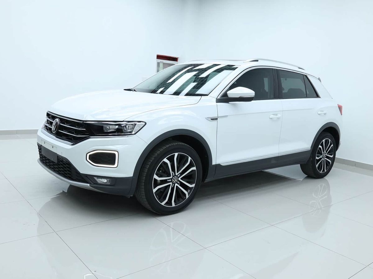 Volkswagen T-Roc 2022 280TSI DSG одна ведущая ось Комфорт PLUS
