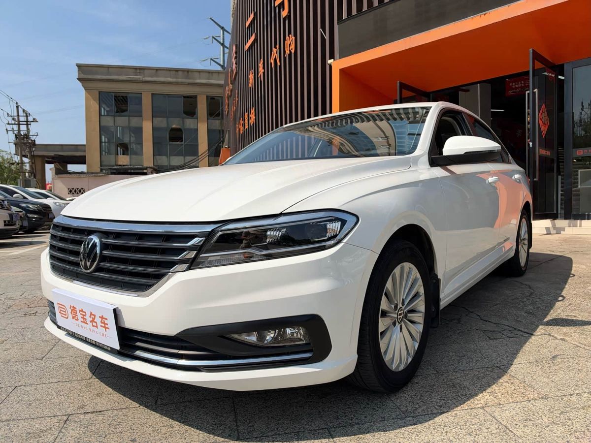 Volkswagen Lavida, 2021 г., белый, 40 000 км Volkswagen Lavida 2019 280TSI DSG Комфорт китайский экостандарт VI