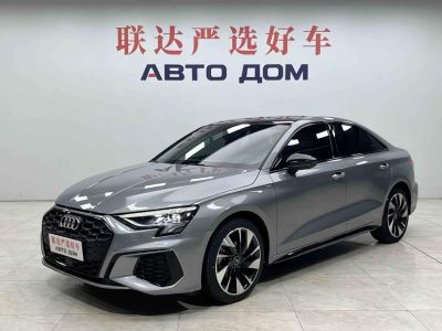 Audi A3, 2023 г., серебристый / серый, 37 100 км