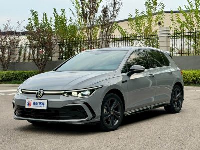 Volkswagen Golf, 2022 г., серебристый / серый, 17 000 км Volkswagen Golf 2021 280TSI DSG R-Line