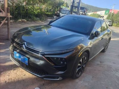Citroen C5 X, 2024 г., синий, 16 400 км Citroen 凡尔赛C5 X, 2024 г., зелёный, 79 000 км
