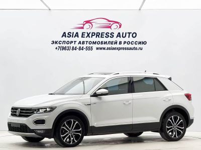 Volkswagen T-Roc, 2023 г., белый, 30 000 км Volkswagen T-Roc 2022 280TSI DSG одна ведущая ось Комфорт PLUS