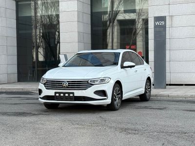 Volkswagen Lavida 2023 обновлённая версия 1.5L автомат пять миллионов версия
