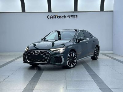 Audi A3, 2022 г., зелёный, 27 000 км