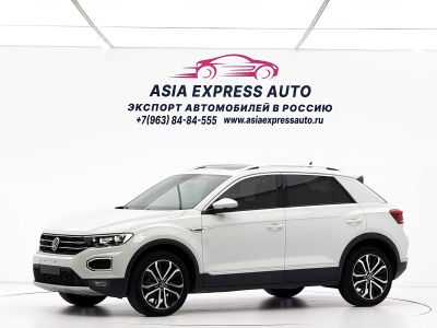 Volkswagen T-Roc, 2022 г., белый, 39 000 км Volkswagen T-Roc 2022 280TSI DSG одна ведущая ось Комфорт PLUS