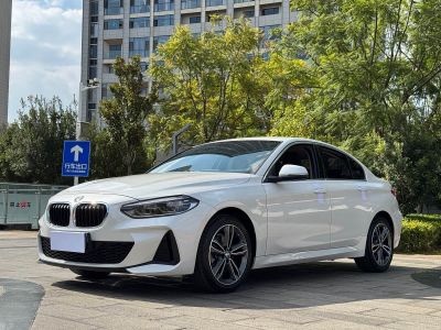 BMW 1 серия, 2022 г., белый, 60 000 км BMW 1 серия 2022 120i M Спорт