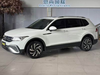 Volkswagen Tiguan L, 2021 г., чёрный, 31 900 км Volkswagen Tiguan L 2023 280TSI автомат одна ведущая ось ограниченная серия «Чаочуан»
