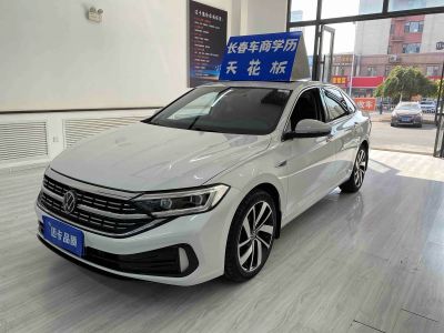 Volkswagen Sagitar, 2022 г., белый, 60 000 км Volkswagen Sagitar 2023 300TSI DSG Превосходство версия