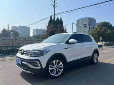 Volkswagen Sagitar, 2026 г., белый, 5 000 км Volkswagen T-Cross 2021 280TSI DSG Комфорт