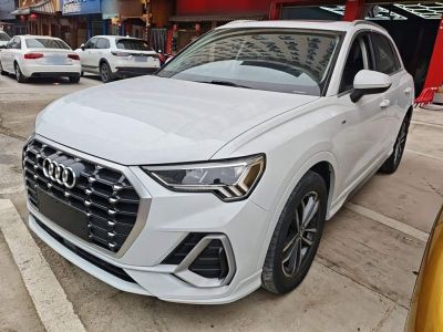 Audi Q3, 2021 г., белый, 61 000 км Audi 奥迪Q3, 2021 г., белый, 69 200 км