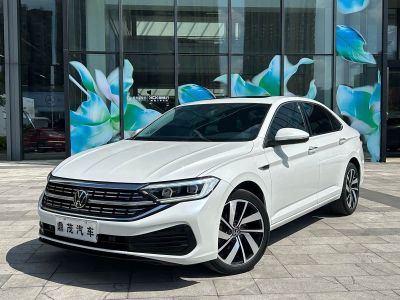 Volkswagen Sagitar, 2023 г., чёрный, 79 600 км Volkswagen Sagitar 2023 300TSI DSG Превосходство версия