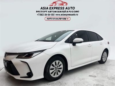 Toyota Corolla, 2021 г., белый, 19 000 км Toyota Corolla, 2021 г., белый, 27 000 км